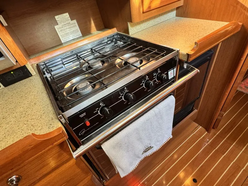 Slide: The Image of Hunter 49 2008 - 5873447