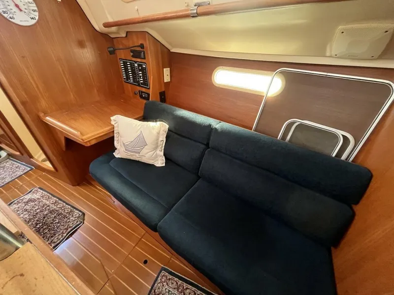 Slide: The Image of Hunter 326 2002 - 5873838