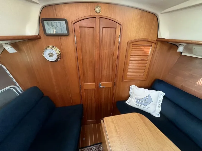 Slide: The Image of Hunter 326 2002 - 5873840