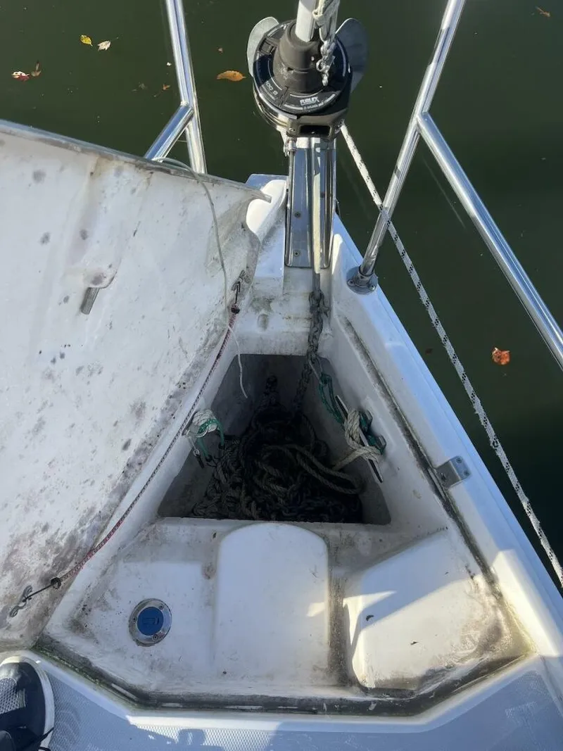 Slide: The Image of Hunter 326 2002 - 5873824