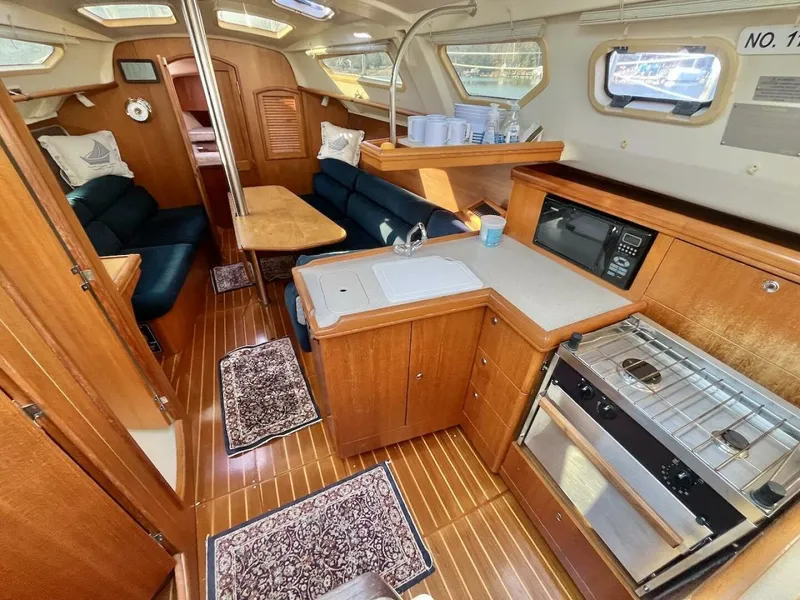 Slide: The Image of Hunter 326 2002 - 5873831