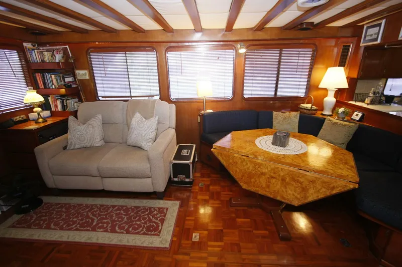 Slide: The Image of DeFever 52 Offshore Cruiser 1982 - 5873882