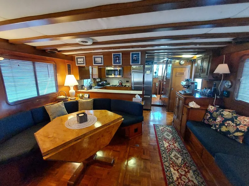 Slide: The Image of DeFever 52 Offshore Cruiser 1982 - 5873890