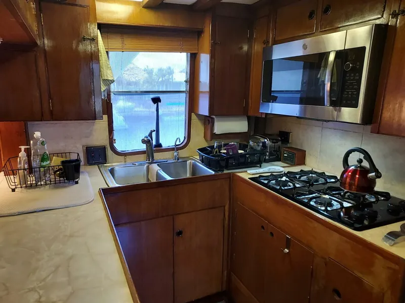 Slide: The Image of DeFever 52 Offshore Cruiser 1982 - 5873893