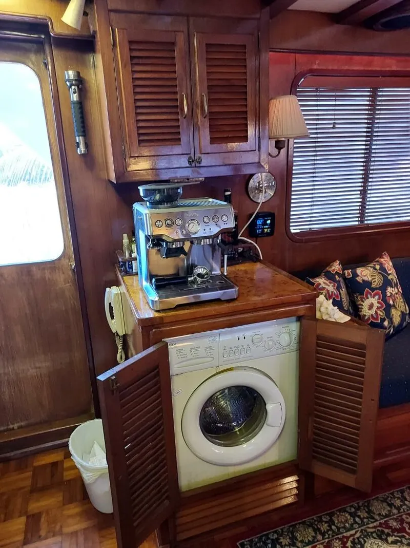 Slide: The Image of DeFever 52 Offshore Cruiser 1982 - 5873897