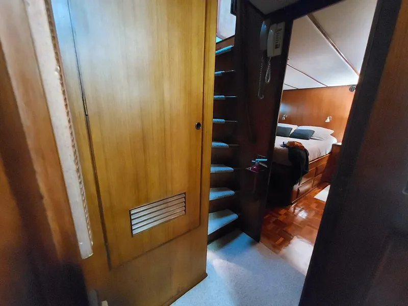 Slide: The Image of DeFever 52 Offshore Cruiser 1982 - 5873923