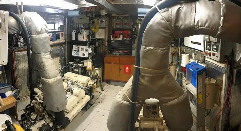 Slide: The Image of DeFever 52 Offshore Cruiser 1982 - 5873929