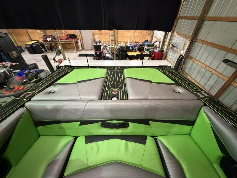 Slide: The Image of Centurion Fi21 2021 - 5878601