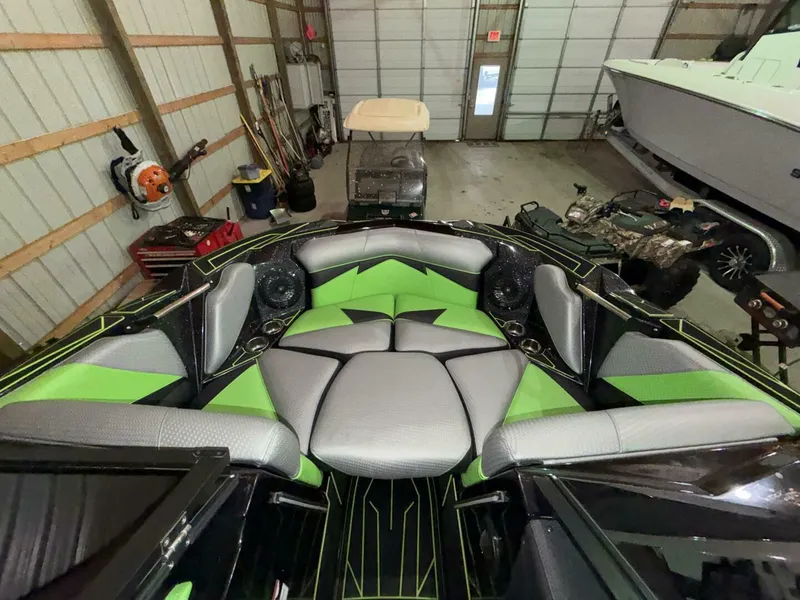 Slide: The Image of Centurion Fi21 2021 - 5878602