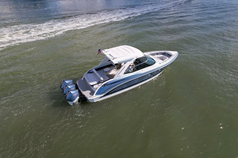 Slide: The Image of Formula 330 CBR 2023 - 5875556