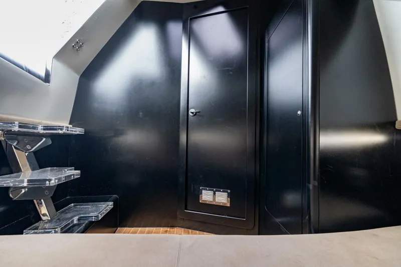 Slide: The Image of Skipper 42 NC 2023 - 5888120