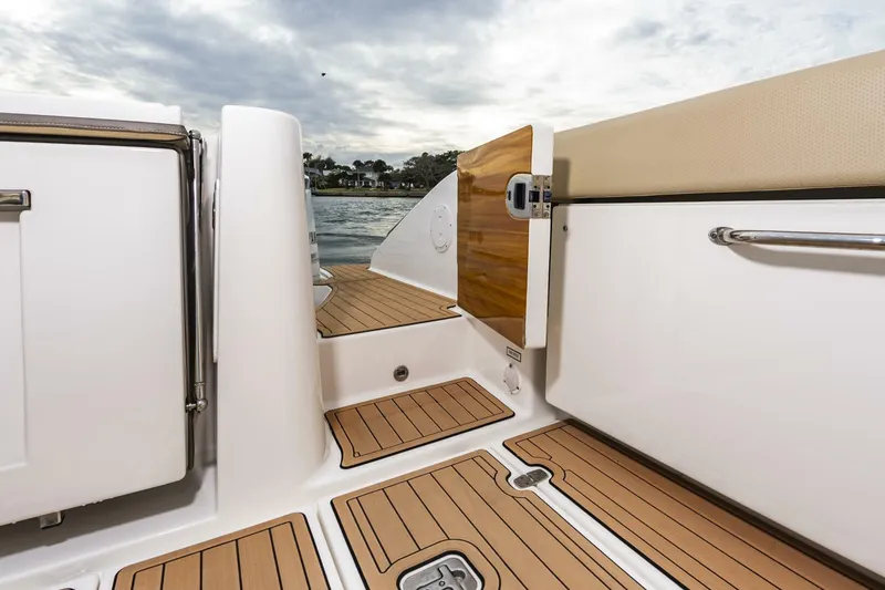 Slide: The Image of 37Pursuit375DC116 - 5899867