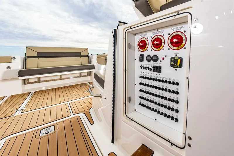 Slide: The Image of 37Pursuit375DC122 - 5899873