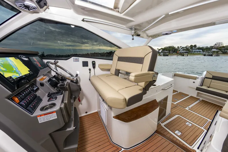 Slide: The Image of 37Pursuit375DC125 - 5899876