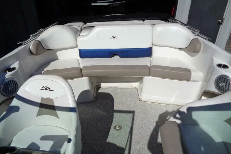 Slide: The Image of Mariah R19.9 2011 - 5875900