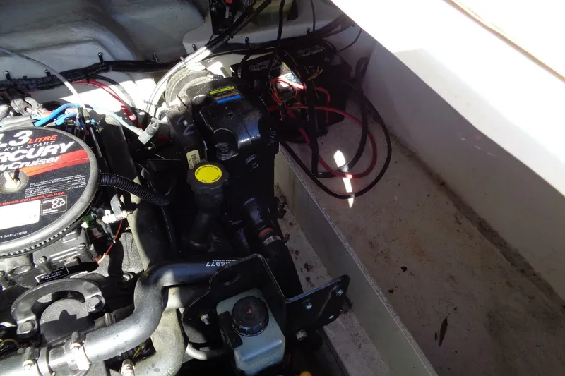 Slide: The Image of Mariah R19.9 2011 - 5875902