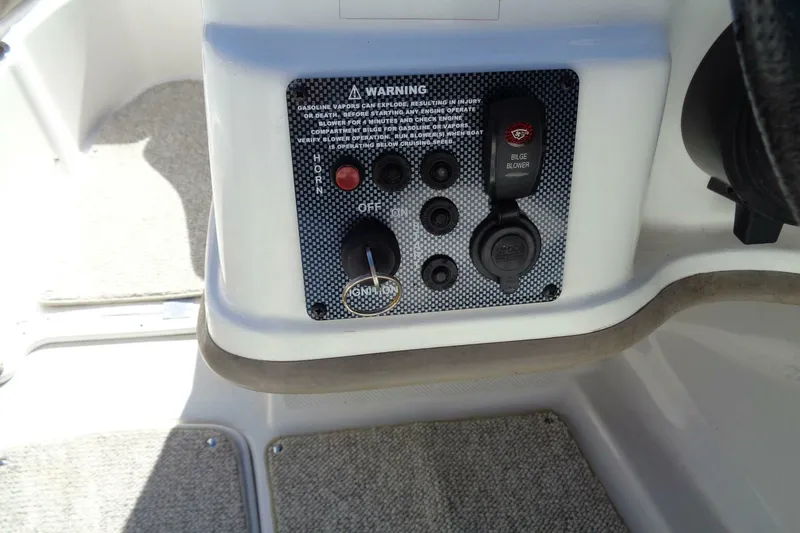 Slide: The Image of Mariah R19.9 2011 - 5875908