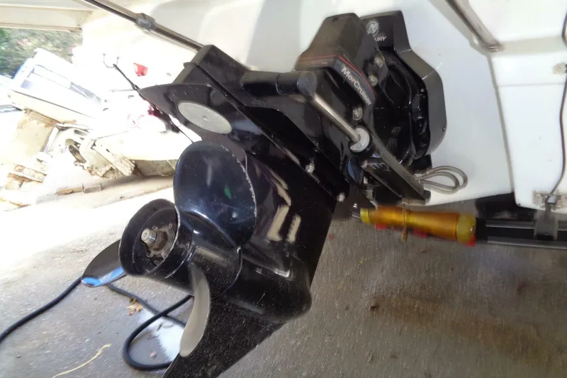 Slide: The Image of Mariah R19.9 2011 - 5875912