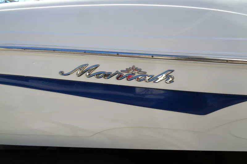 Slide: The Image of Mariah R19.9 2011 - 5875894