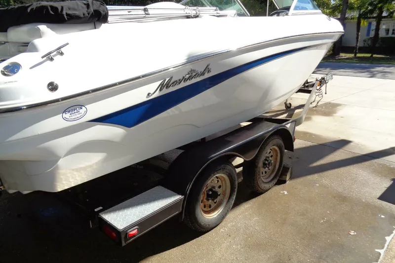 Slide: The Image of Mariah R19.9 2011 - 5875896