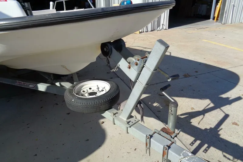 Slide: The Image of Boston Whaler Sport 2001 - 5876003