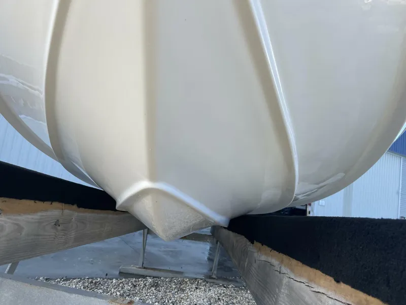 Slide: The Image of Tidewater 220LXF 2017 - 5876138