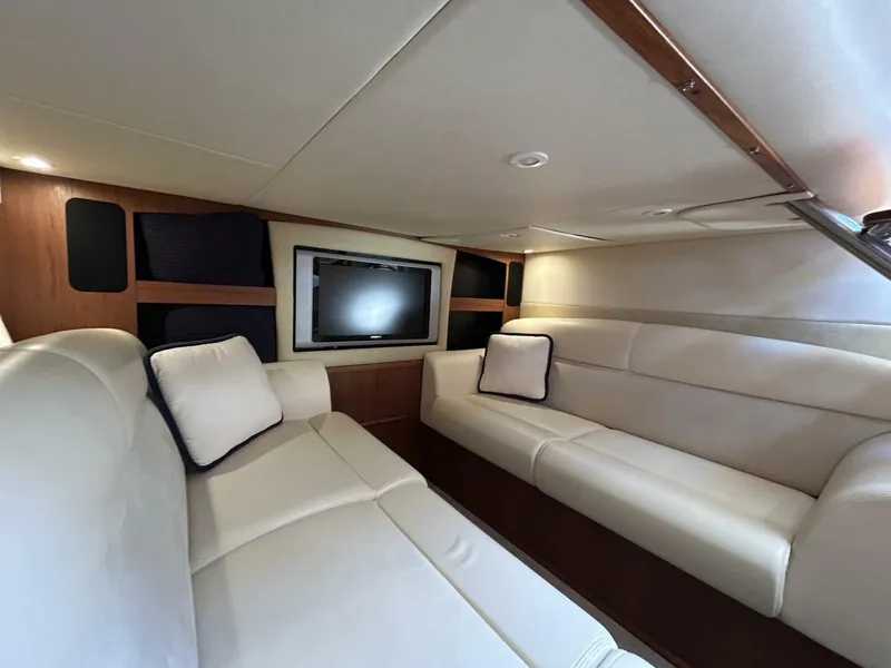 Slide: The Image of Tiara 3900 Sovran 2008 - 5876220