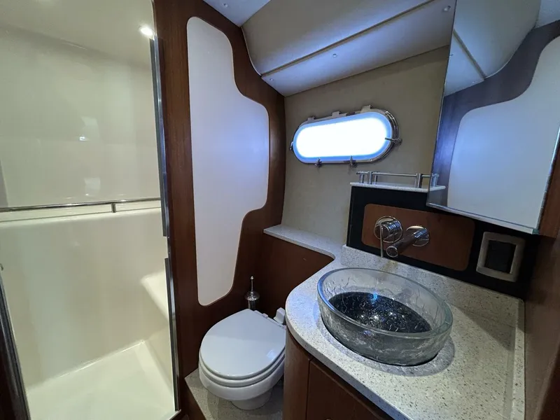 Slide: The Image of Tiara 3900 Sovran 2008 - 5876217