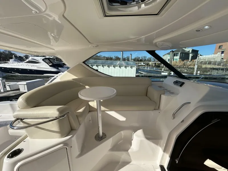 Slide: The Image of Tiara 3900 Sovran 2008 - 5876229