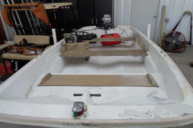 Slide: The Image of Boston Whaler 13 Sport 1964 - 5876139