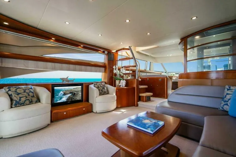 Slide: The Image of Salon 2009 Princess/Viking Sport Cruisers 70 Flybridge Empire Sun - 5876240
