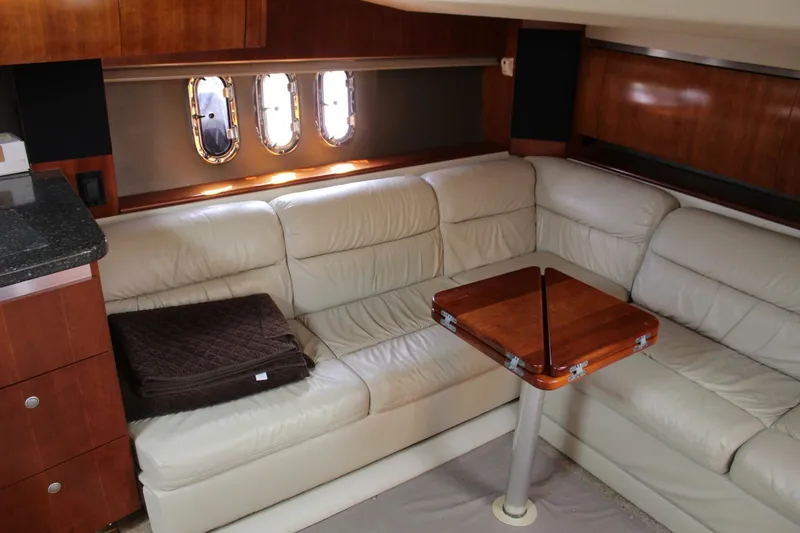 Slide: The Image of Cruisers Yachts 420 Express 2007 - 5876483