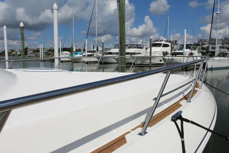 Slide: The Image of Cruisers Yachts 420 Express 2007 - 5876496