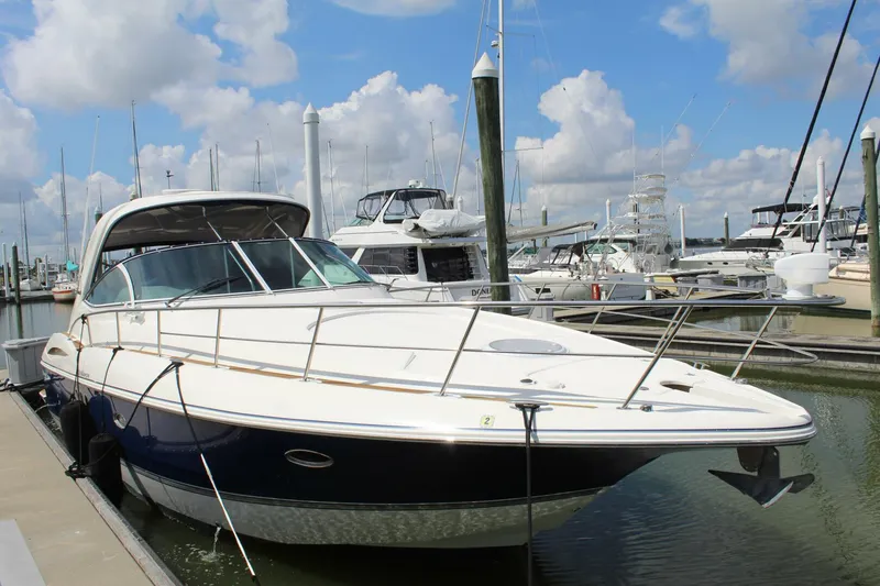 Slide: The Image of Cruisers Yachts 420 Express 2007 - 5876497