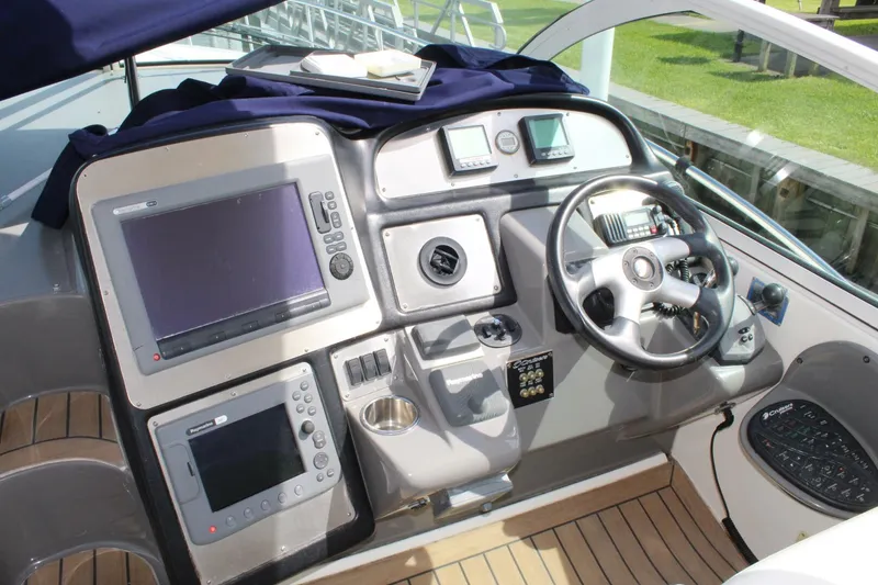 Slide: The Image of Cruisers Yachts 420 Express 2007 - 5876437