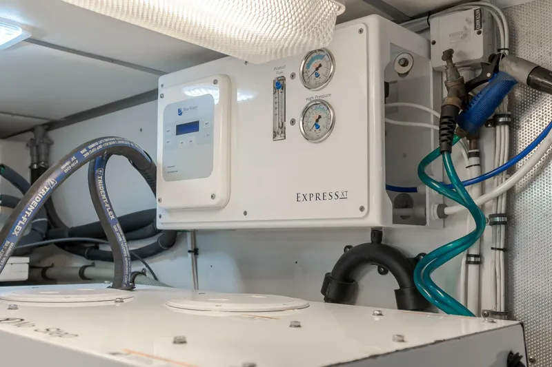 Slide: The Image of 2008 Grand Banks 59 Aleutian RP - 5896072