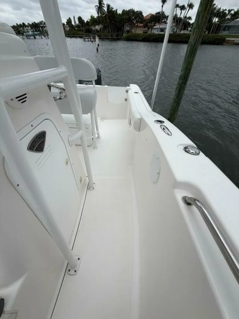 Slide: The Image of Tidewater 23 2015 - 5876531