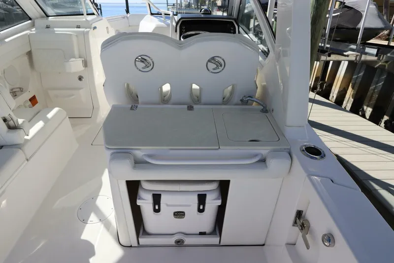 Slide: The Image of Edgewater 262CX Crossover 2021 - 5876737