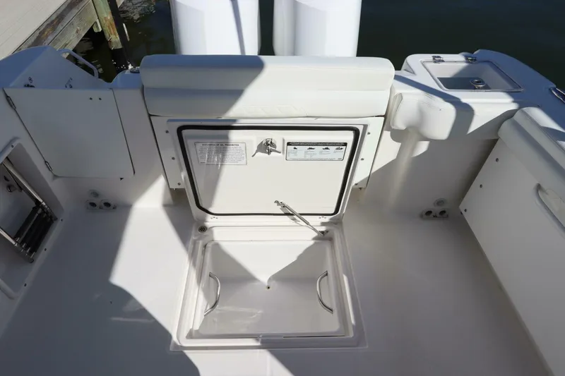 Slide: The Image of Edgewater 262CX Crossover 2021 - 5876733