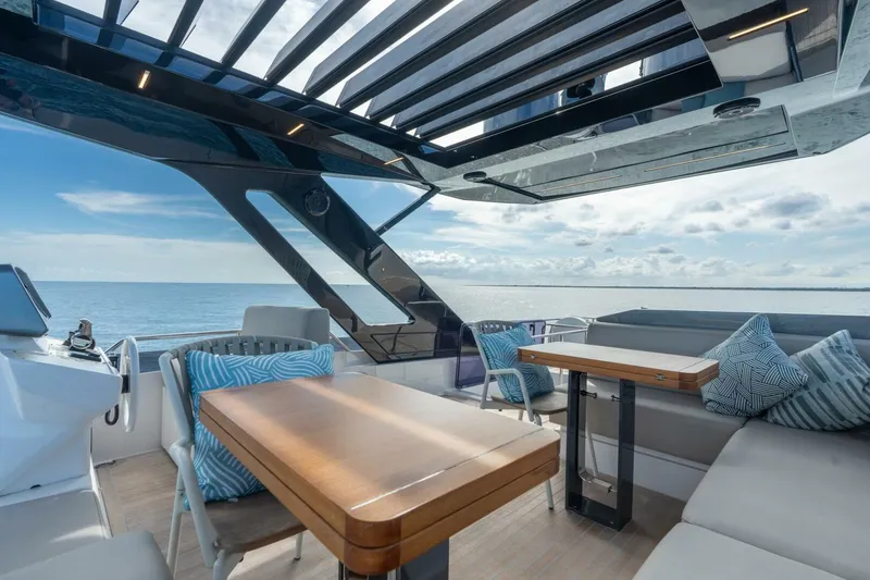 Slide: The Image of Ferretti Yachts 720 2023 - 5878221