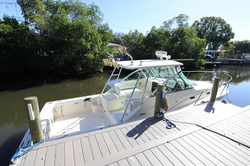 The Image of Pursuit 3000 Express 2000 - 5876809