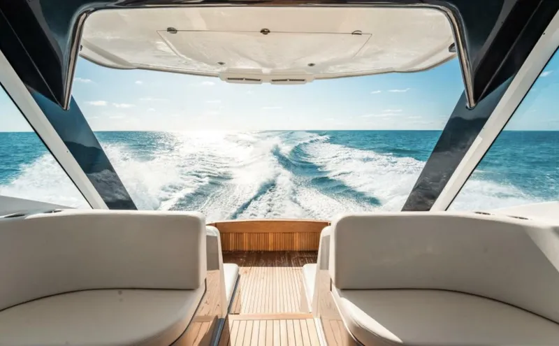 Slide: The Image of Buddy Davis Davis 52 Euro Coupe 2027 - 5876920