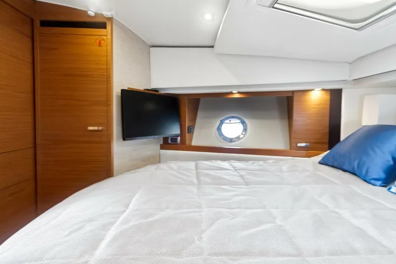 Slide: The Image of 2017 Tiara 39 Coupe - POUR IT ON - 5922673