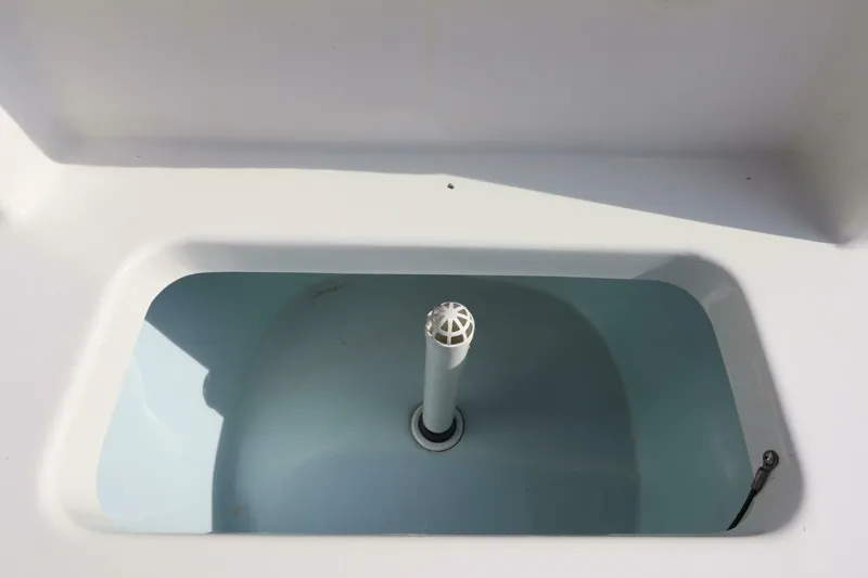 Slide: The Image of Sea Hunt XP 21 2010 - 5956046