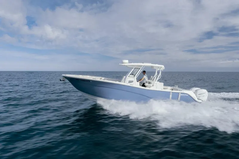 Slide: The Image of Sea Fox 328 Commander 2024 - 5877147