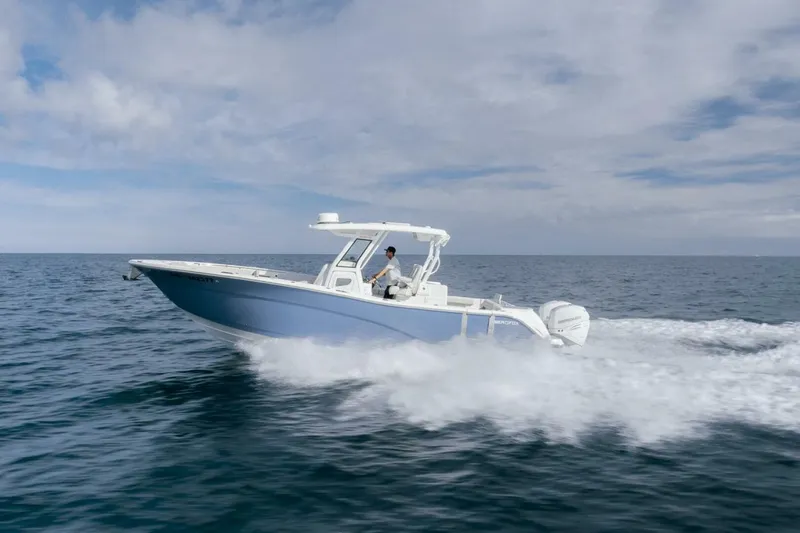 Slide: The Image of Sea Fox 328 Commander 2024 - 5877148