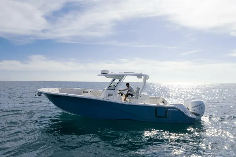 Slide: The Image of Sea Fox 328 Commander 2024 - 5877138