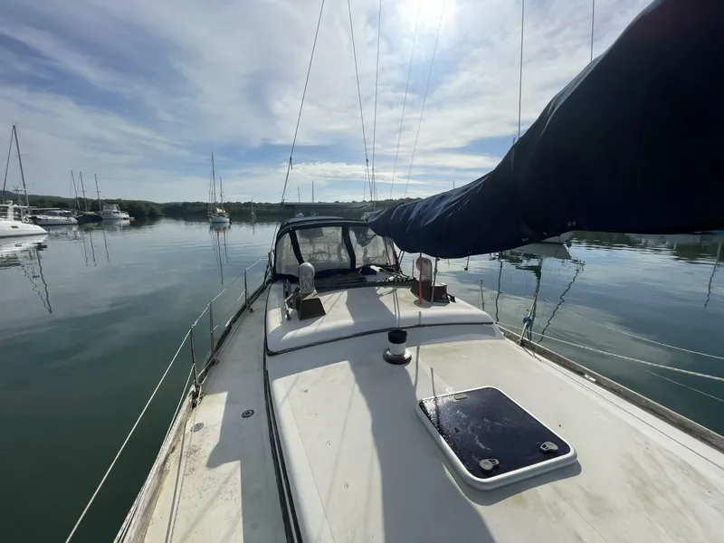 The Image of Reliance 44 1982 - 5883072