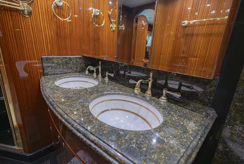 Slide: The Image of Hargrave 88 2009 - 5903341