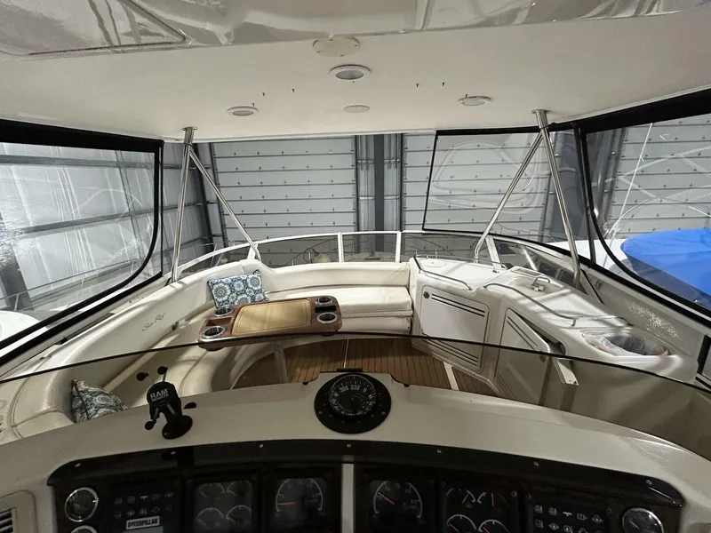 Slide: The Image of Sea Ray 560 Sedan Bridge 1999 - 5878001